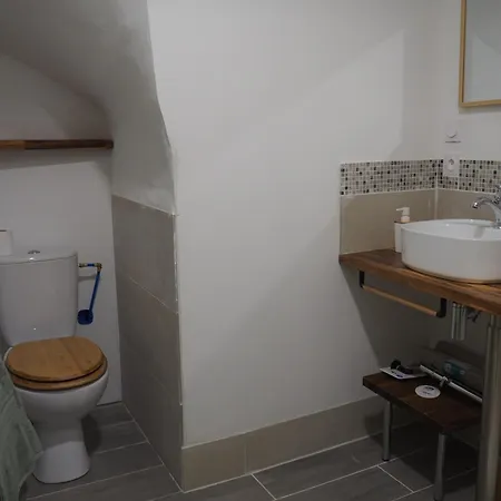 Accommodatie bij particulieren De L'oratoire-climatisees, Impasse Calme, Lumineuse, Centre Ville,