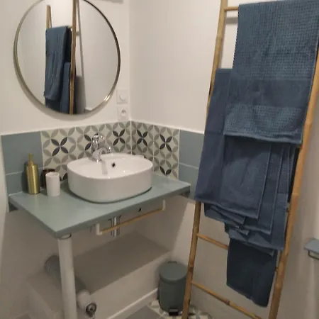 De L'oratoire-climatisees, Impasse Calme, Lumineuse, Centre Ville, Accommodatie bij particulieren *